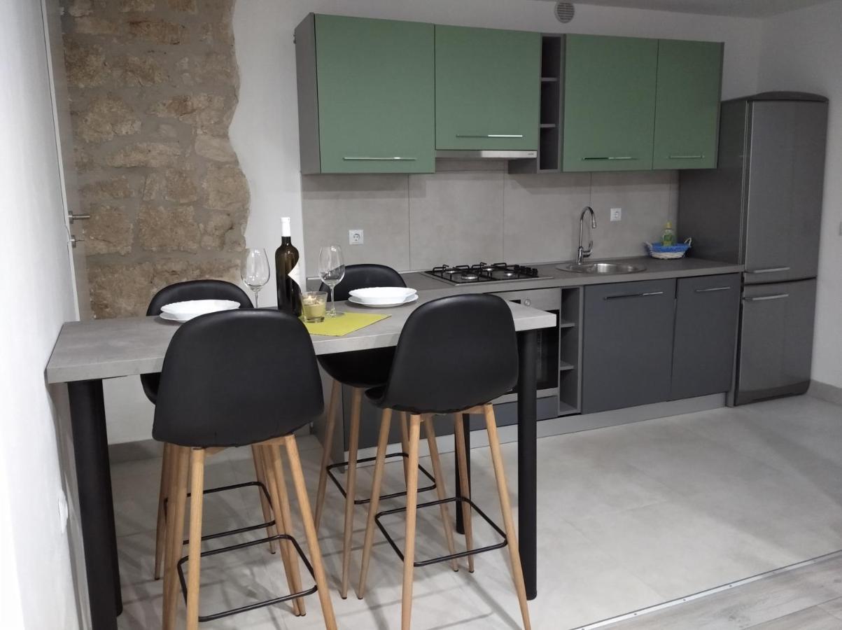 Apartman Lari Vižinada Exterior foto