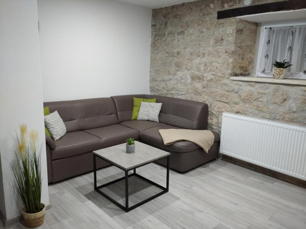 Apartman Lari Vižinada Exterior foto